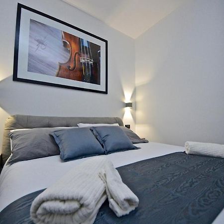 Suite Quarantotto Napoli Exterior foto