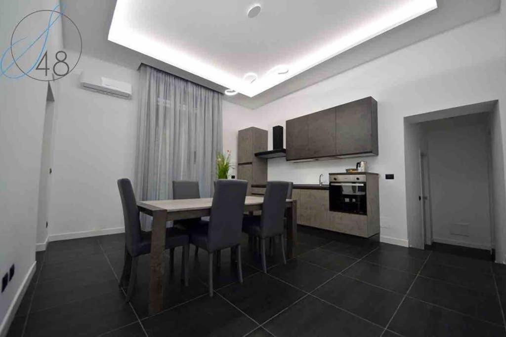 Suite Quarantotto Napoli Exterior foto